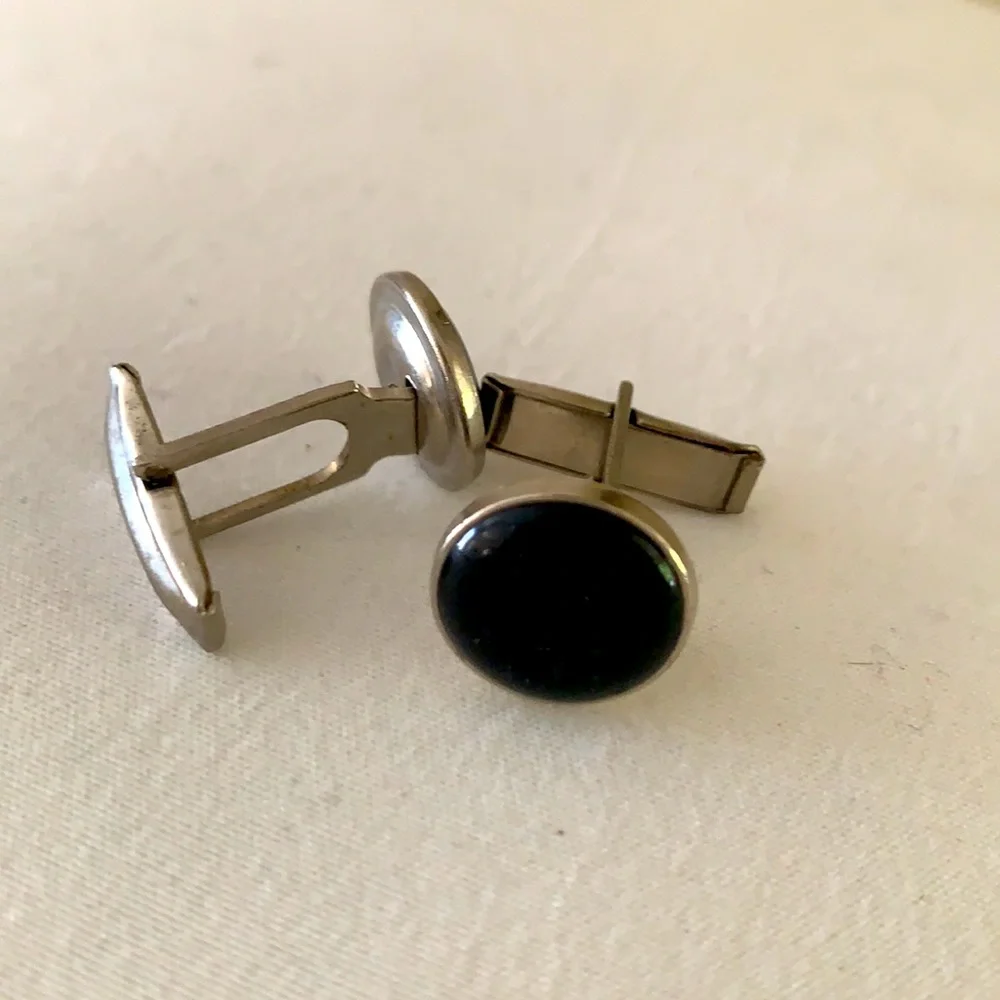 Men’s onyx and silver cufflinks, black tie or wedding
